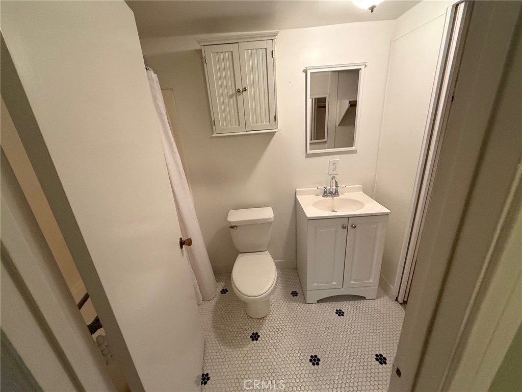 302 Churchill Road Sierra Madre, CA 91024 - Photo 7 of 19 Gallery Image 7