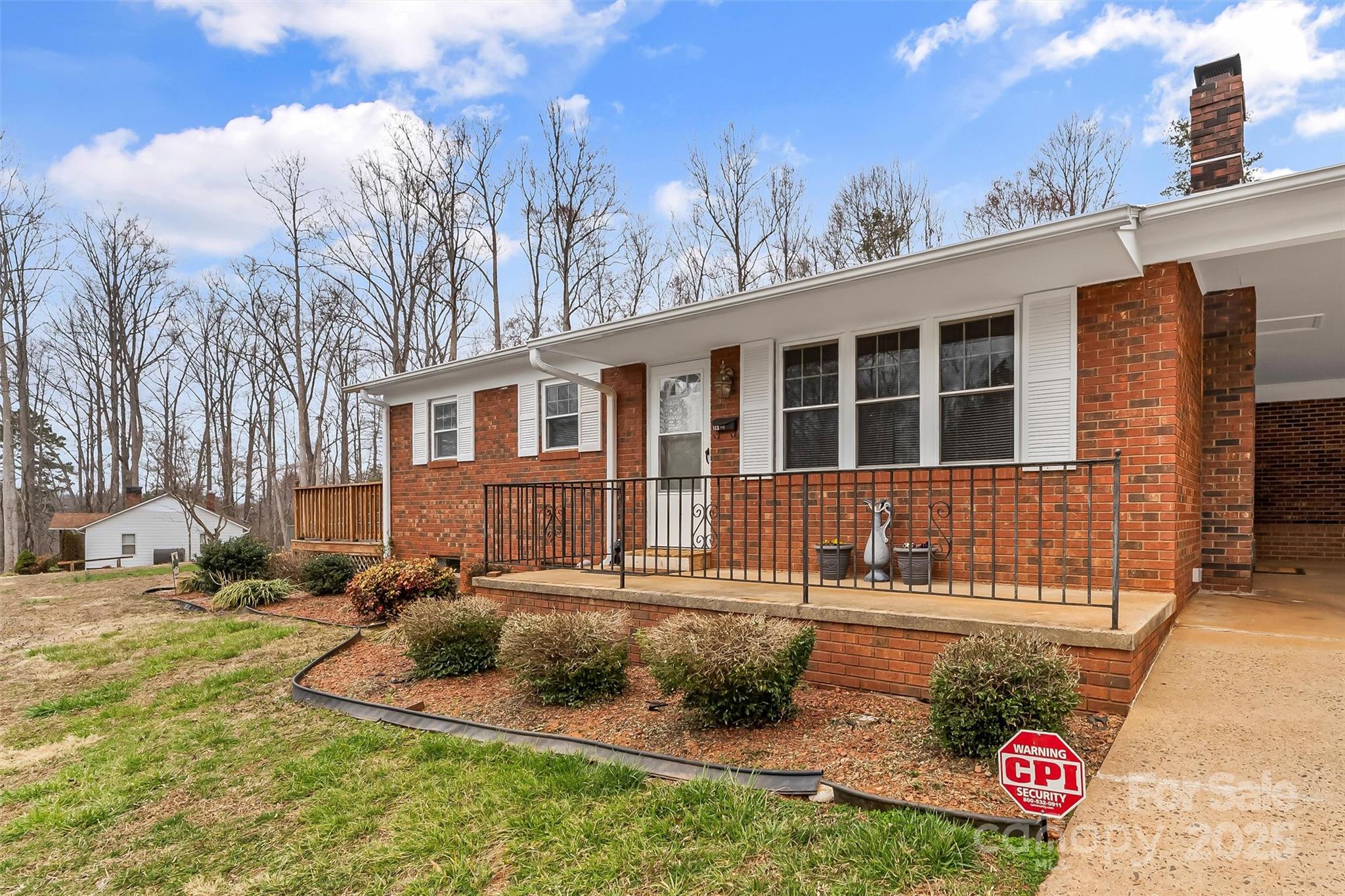 113 Roby Williams Road Morganton, NC 28655 - Photo 3 of 32