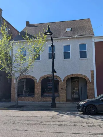 $295,000 | 204 West Main Street, Belleville, IL 62220