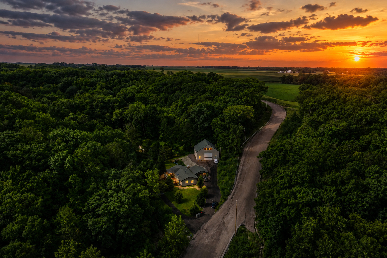 2580 East 1251st Road Ottawa, IL 61350 - Photo 1 of 40 Gallery Image 1