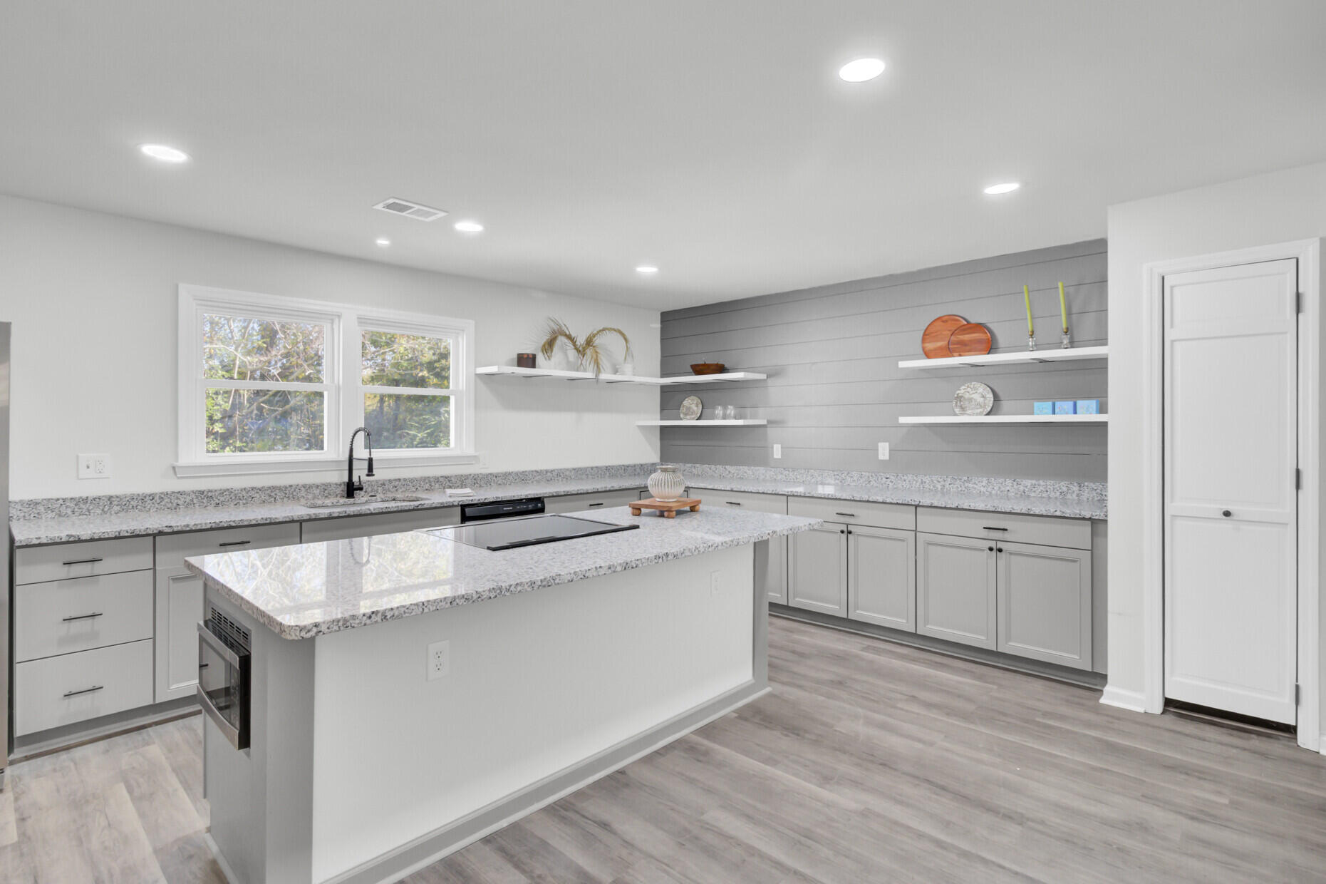 200 Roosevelt Drive St. Stephen, SC 29479 - Photo 2 of 52 09_9_mls