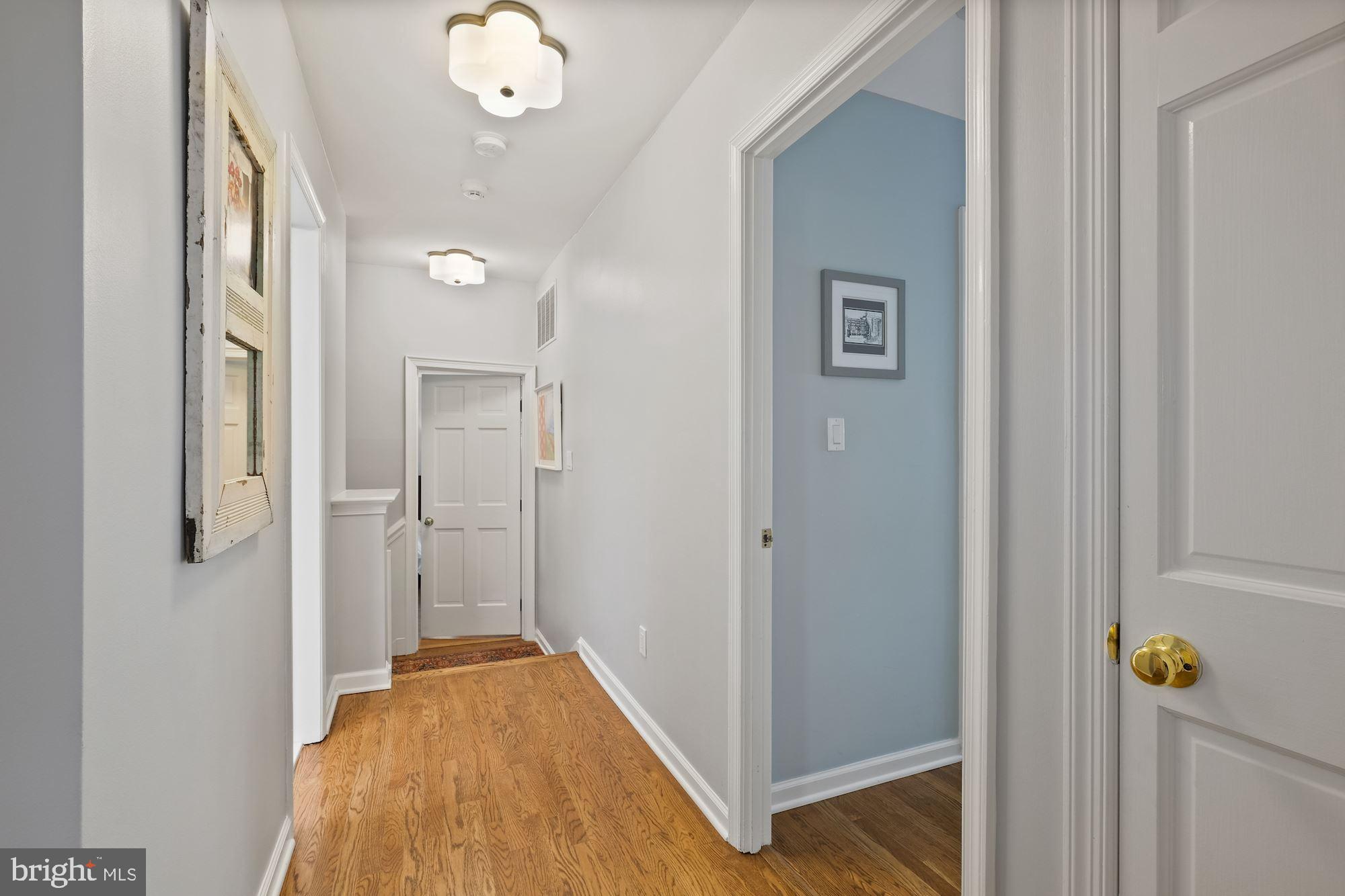 11833 Hunting Ridge Court Potomac, MD 20854 - Photo 32 of 50 Wide upper hallway