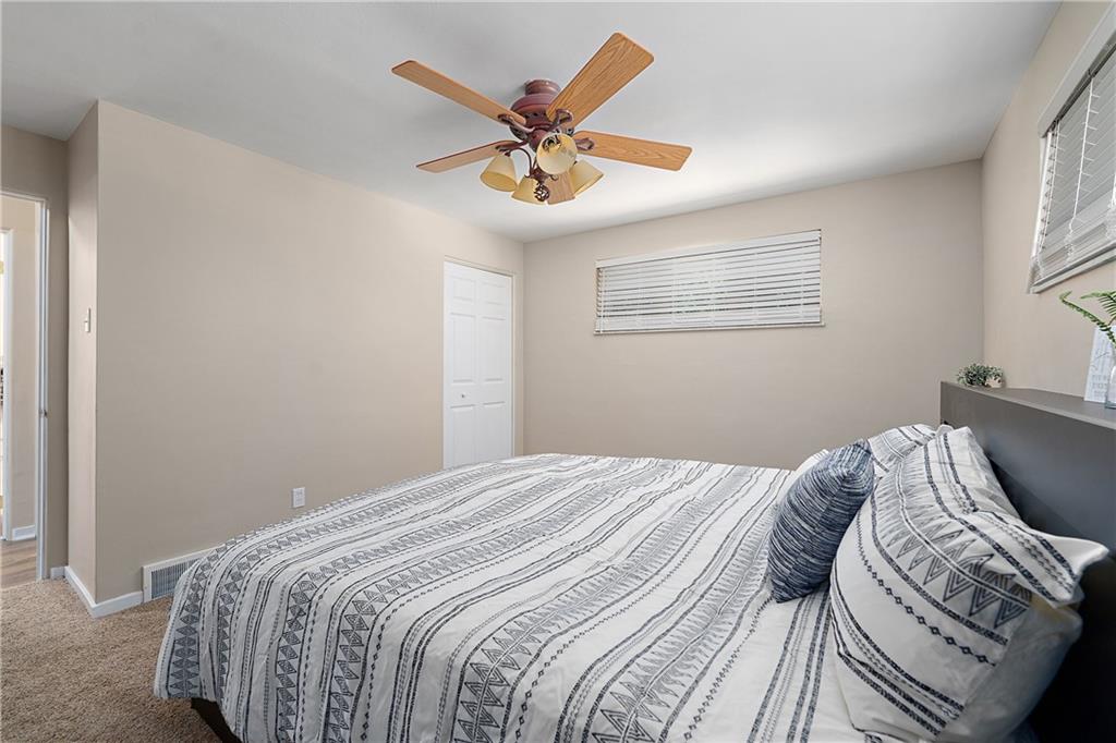 103 Forest Grove Road Coraopolis, PA 15108 - Photo 13 of 25 Gallery Image 13