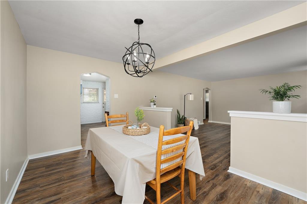 103 Forest Grove Road Coraopolis, PA 15108 - Photo 7 of 25 Gallery Image 7