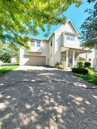 $284,900 | 952 Conner Street, Chaska, MN 55318