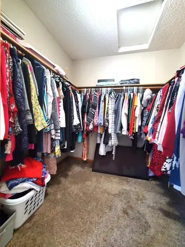 $284,900 | 952 Conner Street, Chaska, MN 55318