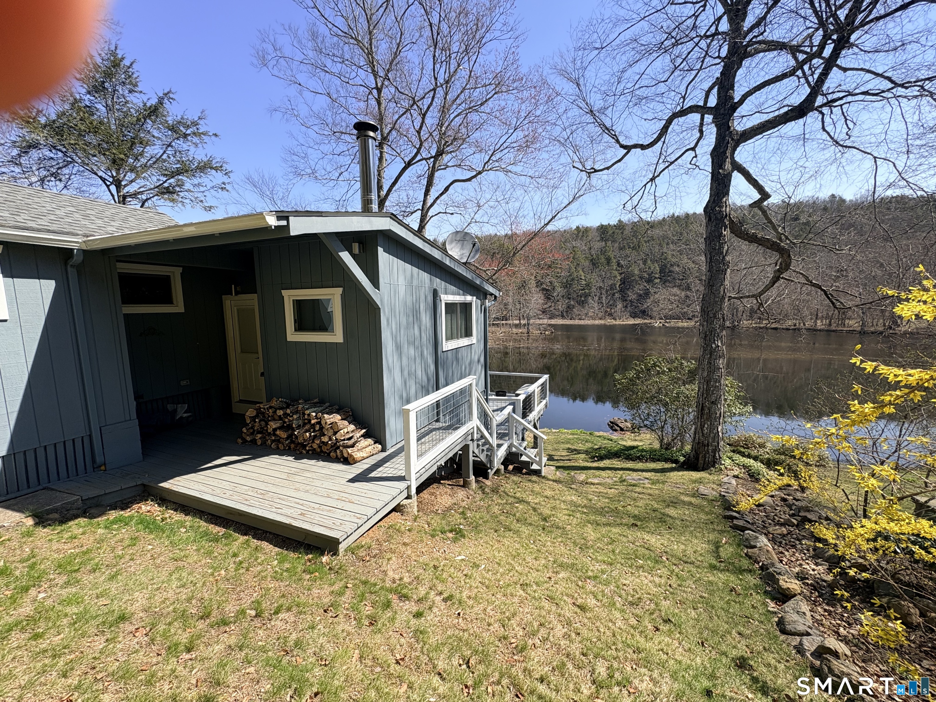 74 Cove Road, Unit 8 Haddam, CT 06424 - Photo 5 of 18