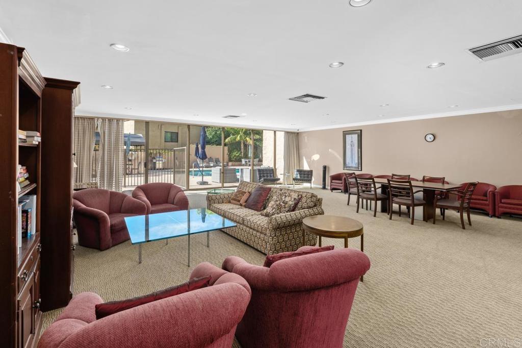 2500 Torrey Pines Road, Unit 201 La Jolla, CA 92037 - Photo 32 of 41