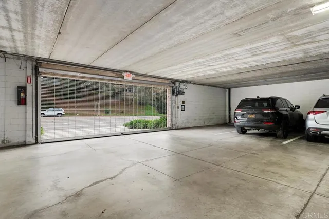 $1,150,000 | 2500 Torrey Pines Road, Unit 201, La Jolla, CA 92037