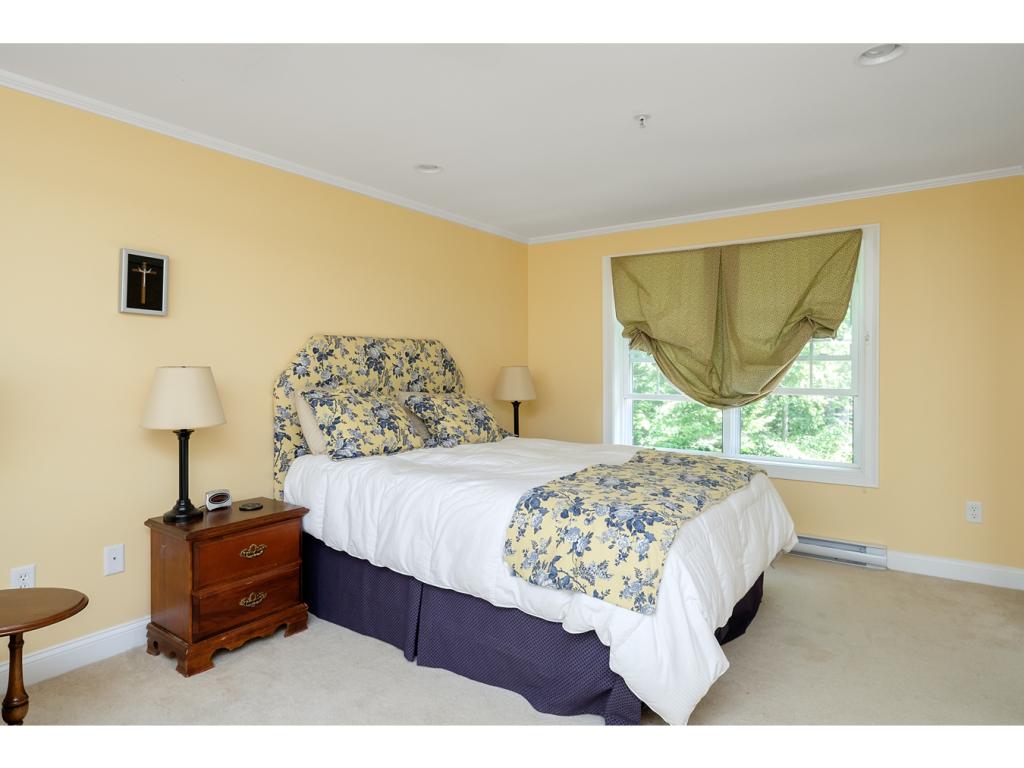 31 Woodland Road Dover, NH 03820 - Photo 26 of 34