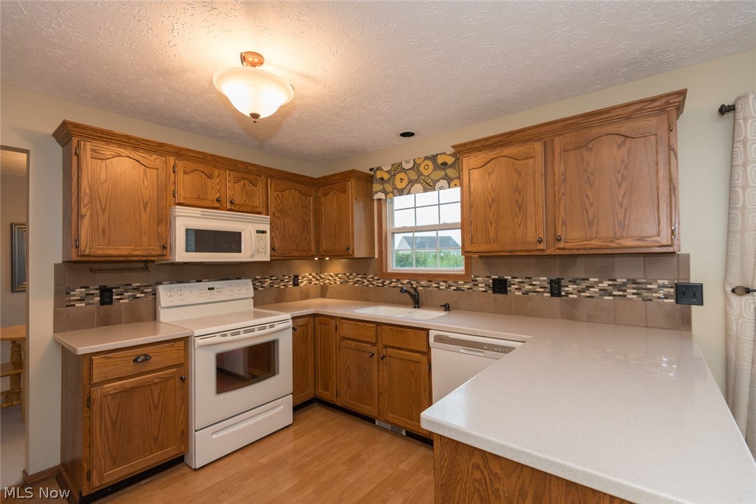 5514 Stoney Ridge Road North Ridgeville, OH 44039 - Photo 9 of 34 Gallery Image 9
