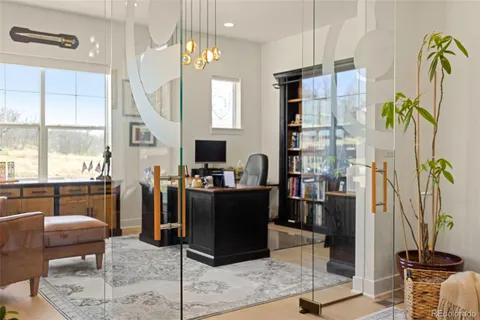 $975,000 | 433 Scrubjay Circle, Castle Rock, CO 80104