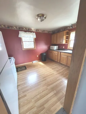 $135,900 | 1884 Banks Road, Erie, IL 61250