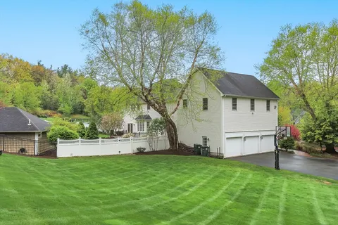$1,250,000 | 100 Overlook Drive, Groton, MA 01450