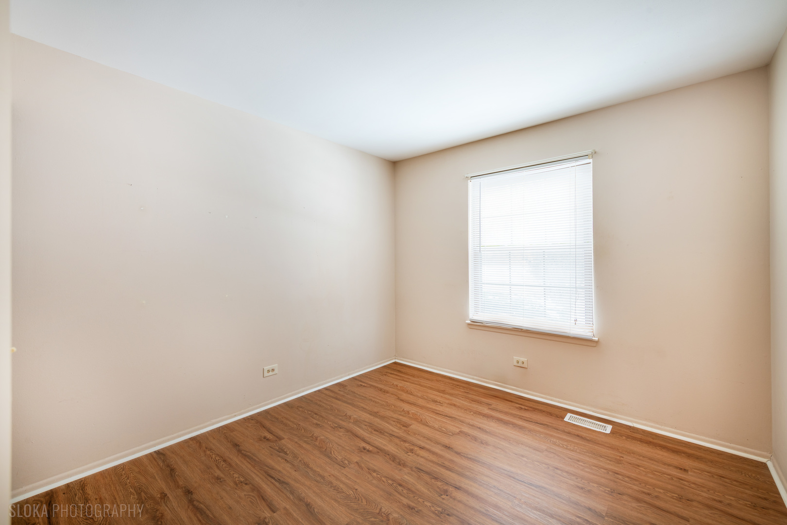 1321 7 Pines Road, Unit C1 Schaumburg, IL 60193 - Photo 15 of 23