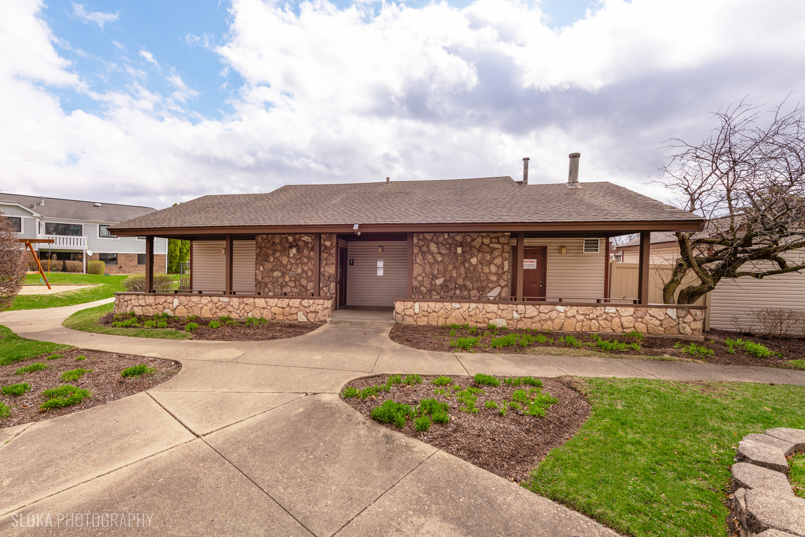 1321 7 Pines Road, Unit C1 Schaumburg, IL 60193 - Photo 18 of 23