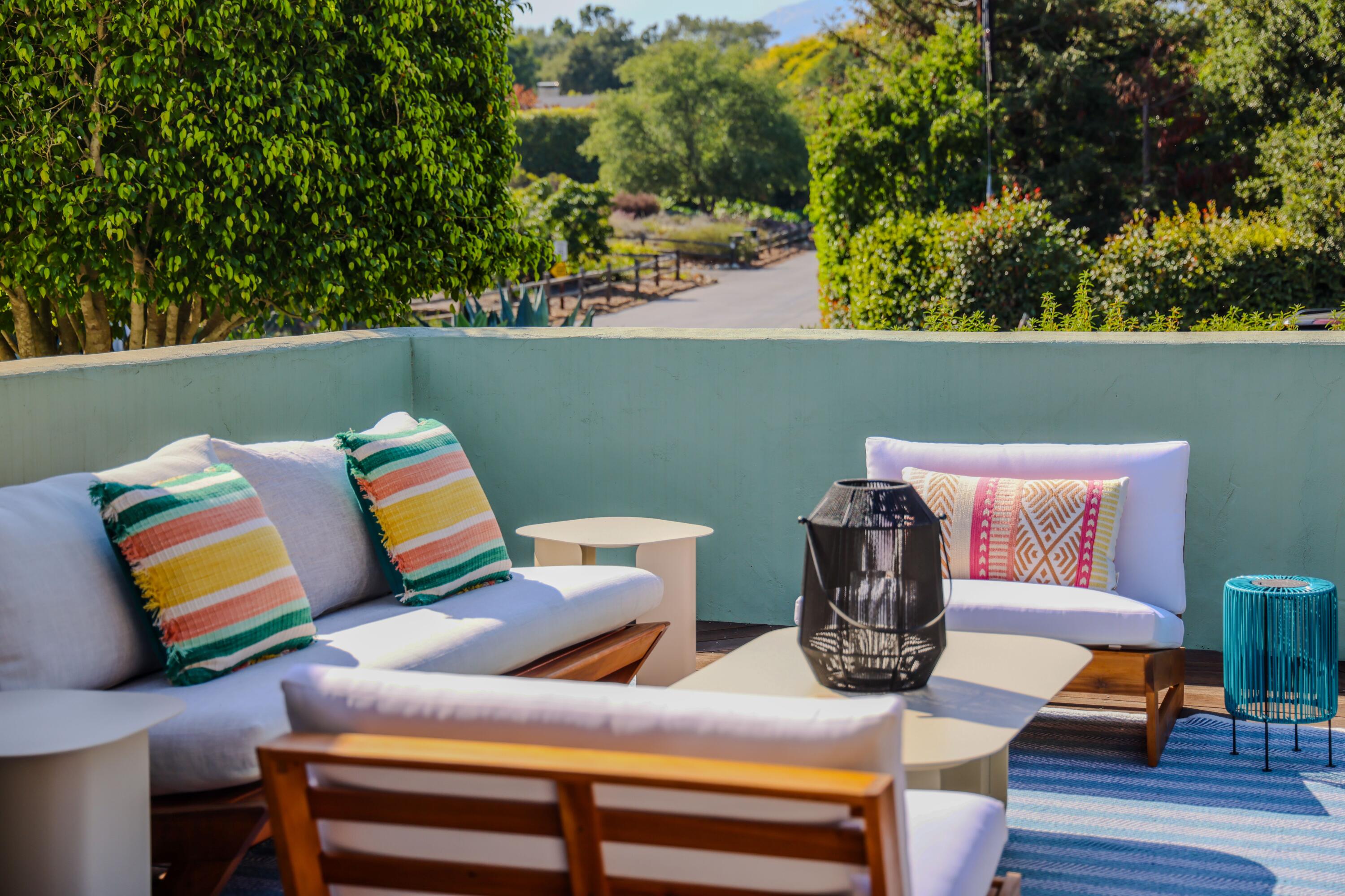 520 Barker Pass Road Santa Barbara, CA 93108 - Photo 10 of 46 FrontPatioclose