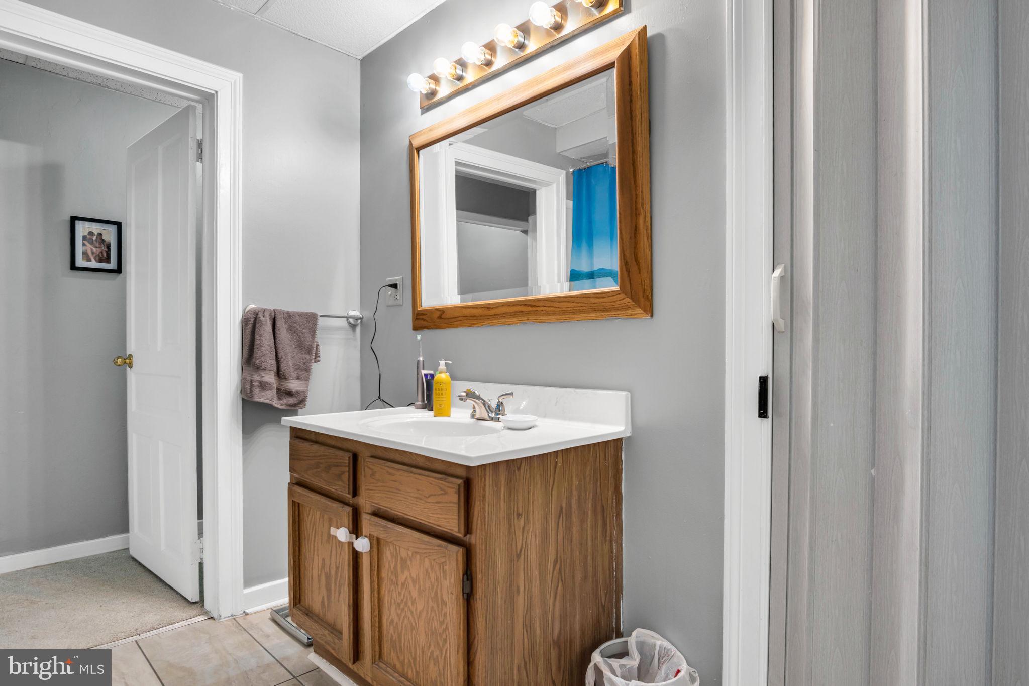 247 Locust Street Hanover, PA 17331 - Photo 23 of 34 Gallery Image 23