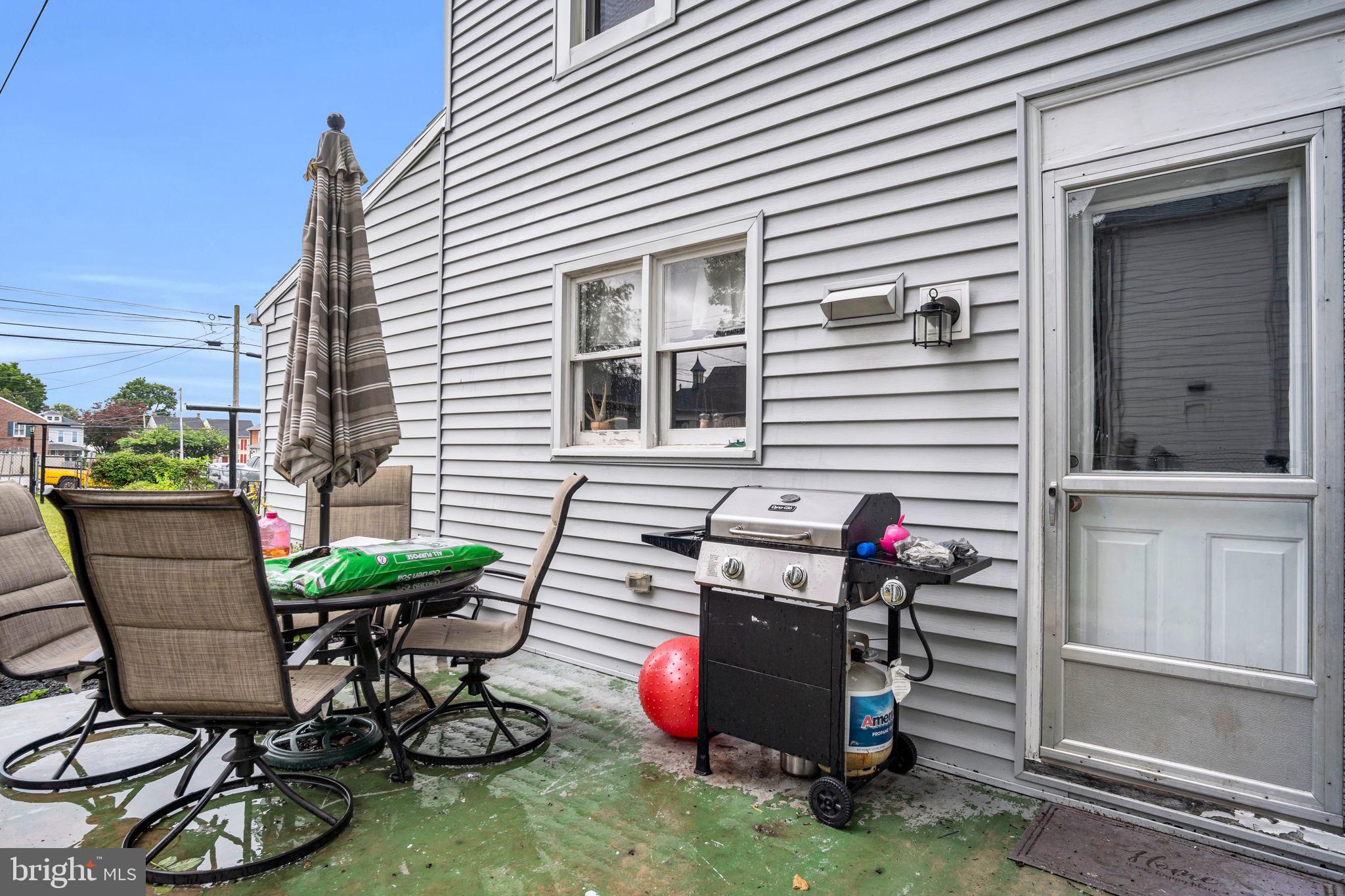 247 Locust Street Hanover, PA 17331 - Photo 26 of 34 Gallery Image 26
