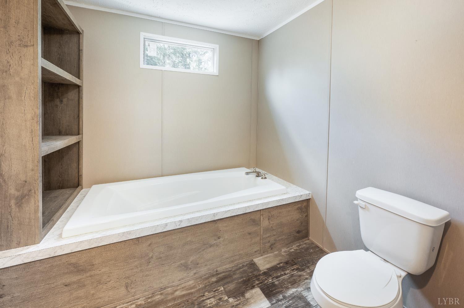 3655 Midway Road Gretna, VA 24557 - Photo 16 of 37