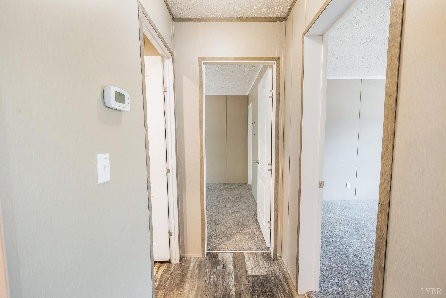 3655 Midway Road Gretna, VA 24557 - Photo 19 of 37 Hallway