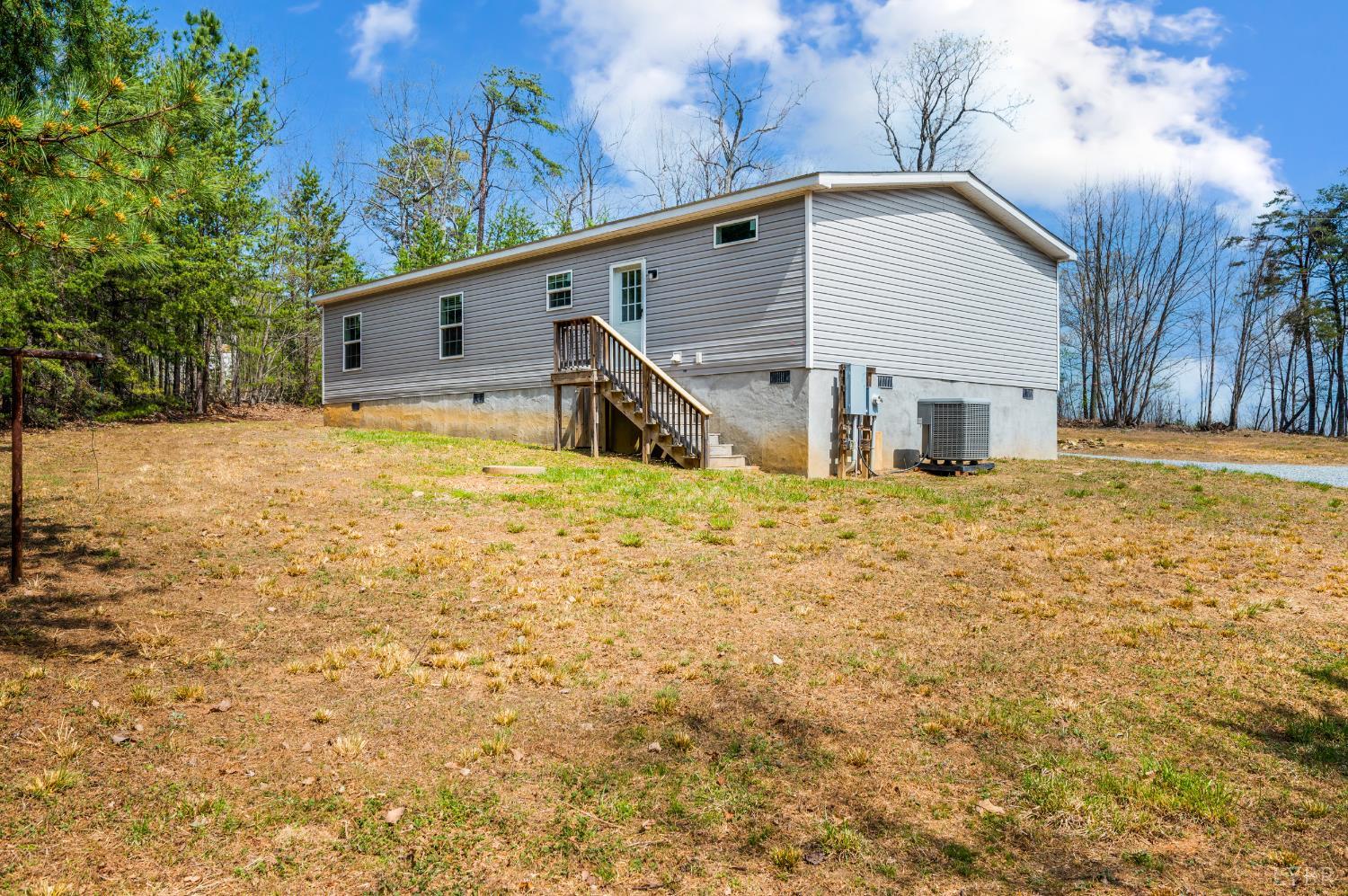 3655 Midway Road Gretna, VA 24557 - Photo 26 of 37