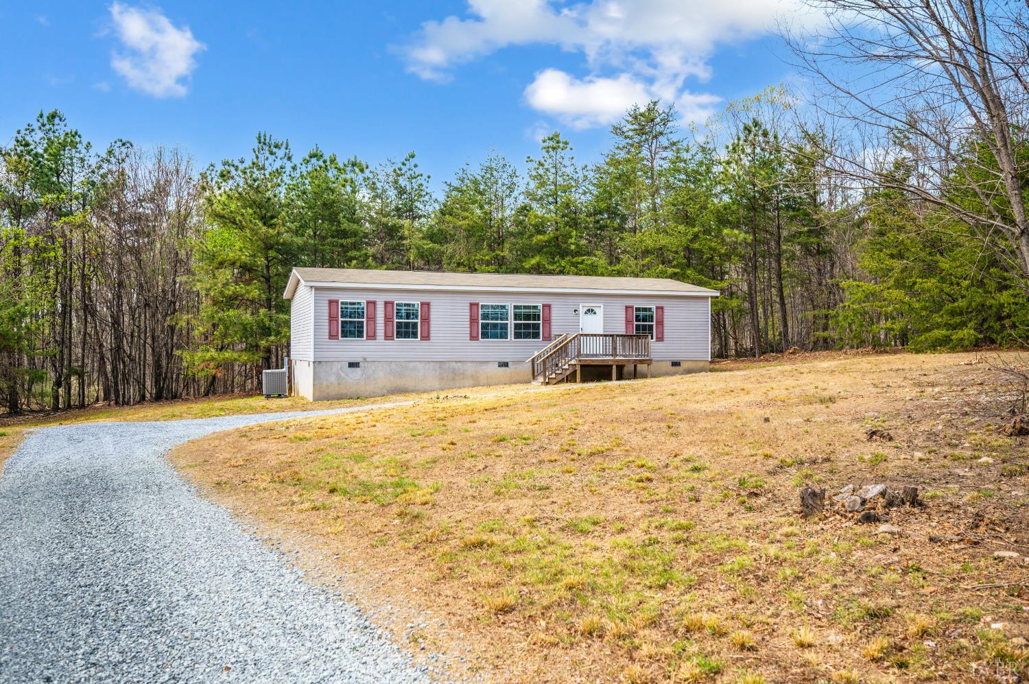 3655 Midway Road Gretna, VA 24557 - Photo 28 of 37