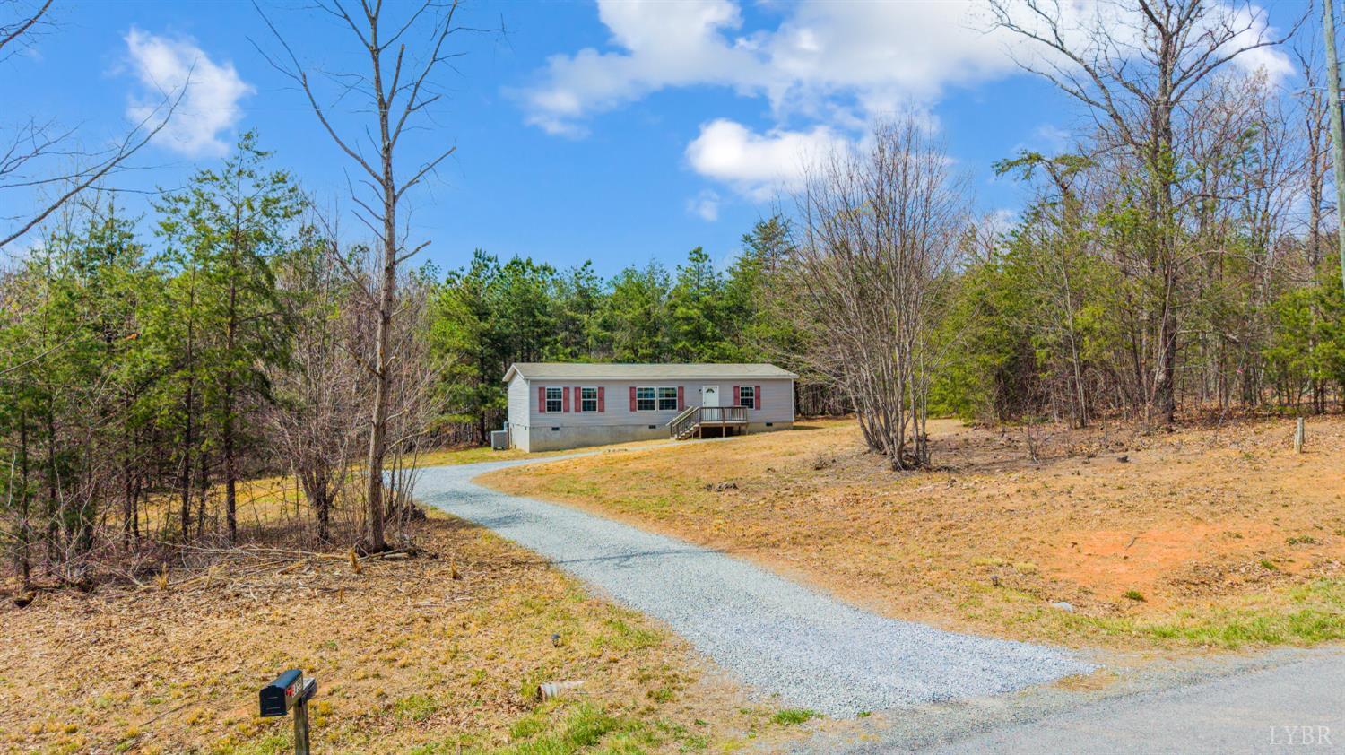 3655 Midway Road Gretna, VA 24557 - Photo 29 of 37