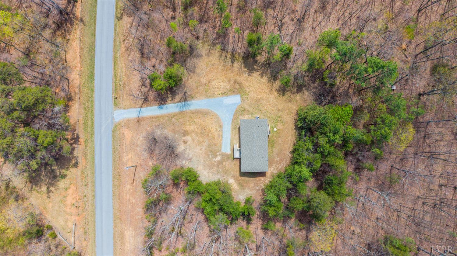 3655 Midway Road Gretna, VA 24557 - Photo 33 of 37