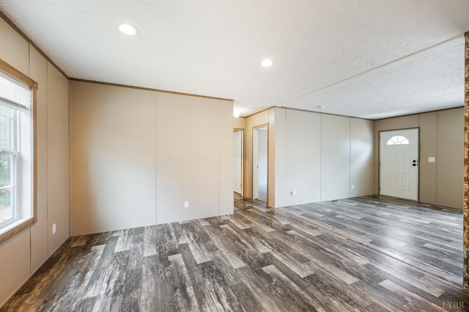 3655 Midway Road Gretna, VA 24557 - Photo 7 of 37