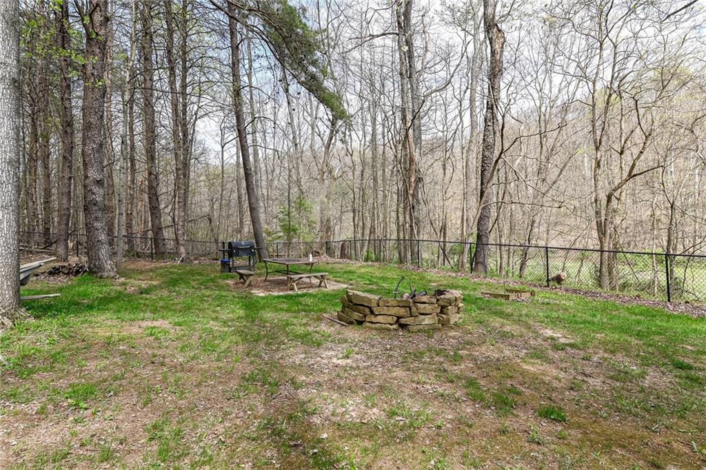 8409 Richarts Road Morgantown, IN 46160 - Photo 15 of 30 Gallery Image 15