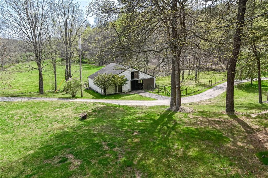 8409 Richarts Road Morgantown, IN 46160 - Photo 3 of 30 Gallery Image 3