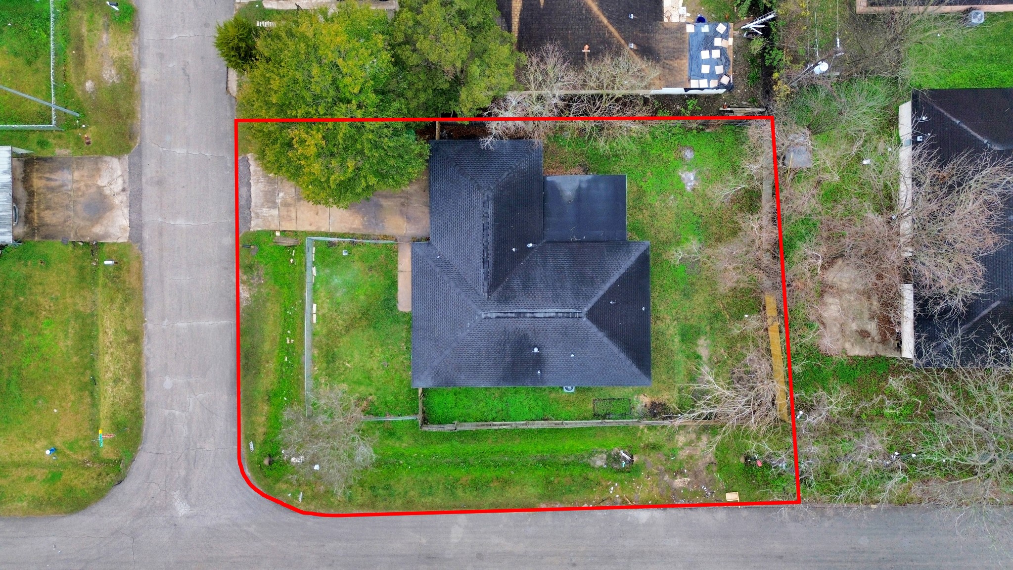 1139 Hartwick Road Houston, TX 77037 - Photo 4 of 38 an aerial view of a house with garden space and street view