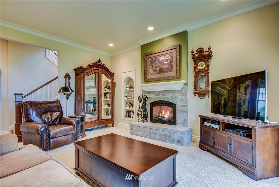 441 Koontz Road Oak Harbor, WA 98277 - Photo 4 of 25 Gallery Image 4