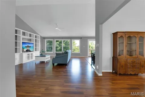 $450,000 | 2202 Wild Pigeon Drive, O'Fallon, MO 63368
