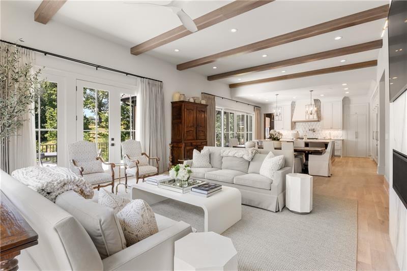 3940 Cottage Park Alpharetta, GA 30004 - Photo 25 of 76 a living room with furniture and a large window