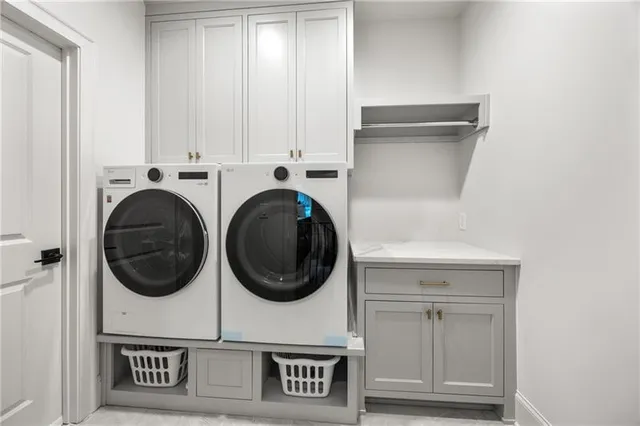 $2,999,000 | 3940 Cottage Park, Alpharetta, GA 30004