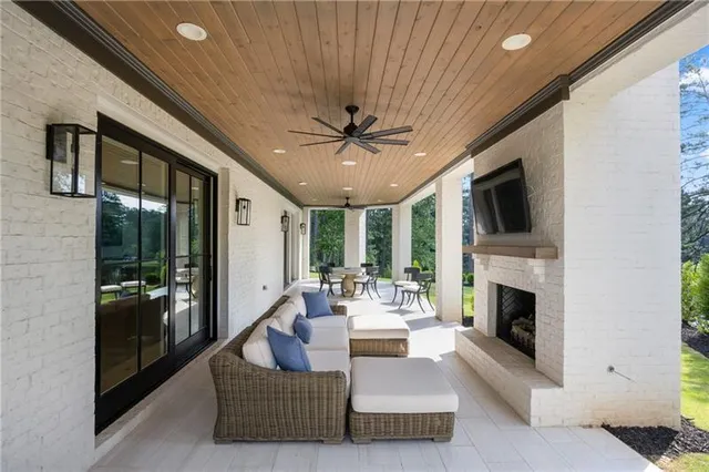 $2,999,000 | 3940 Cottage Park, Alpharetta, GA 30004