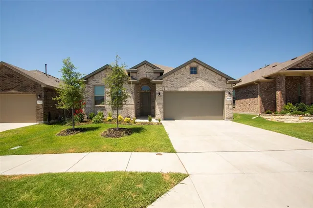 $2,300 | 11437 Leeson Street, Haslet, TX 76052