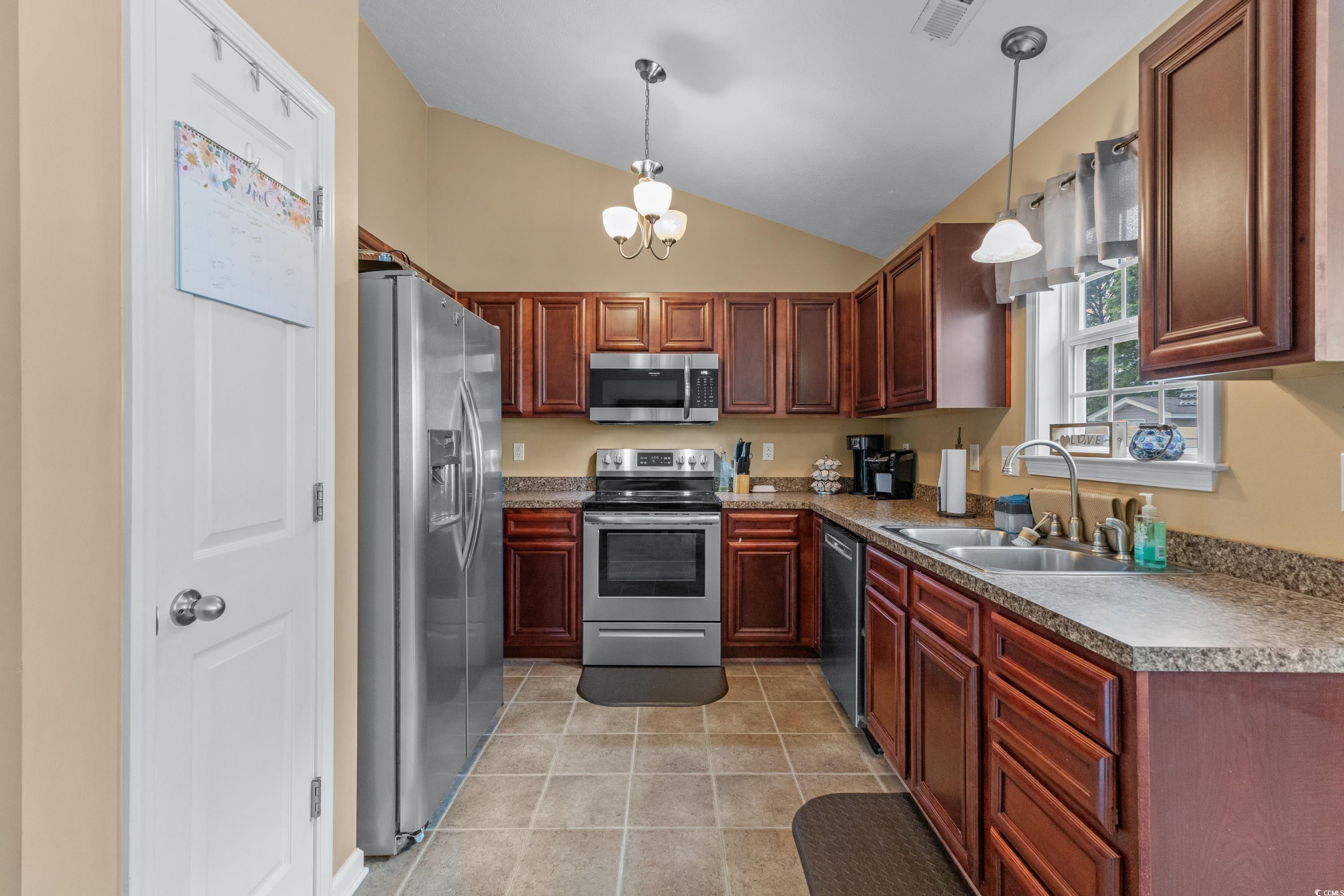 450 Barton Loop Myrtle Beach, SC 29579 - Photo 13 of 32 Gallery Image 13