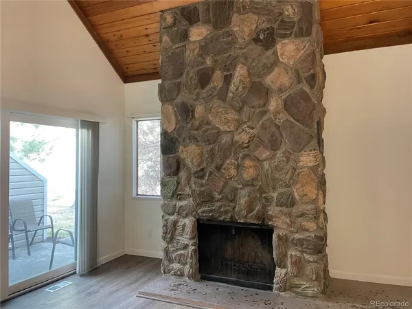 $1,300 | 2632 South Xanadu Way, Unit B, Aurora, CO 80014