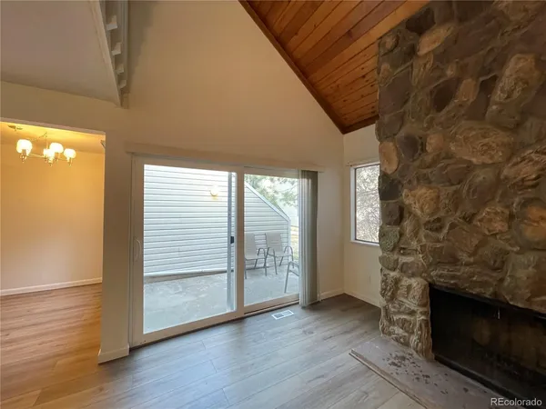 $1,300 | 2632 South Xanadu Way, Unit B, Aurora, CO 80014