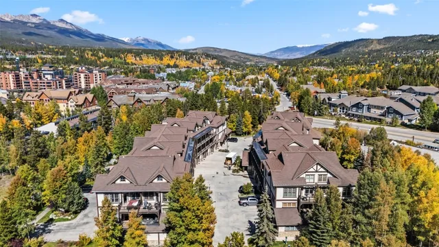 $939,900 | 62 Broken Lance Drive, Unit 104E, Breckenridge, CO 80424