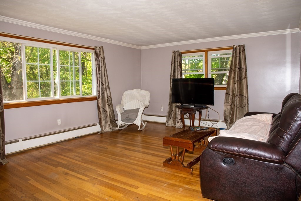 113 Hally Road Lowell, MA 01854 - Photo 9 of 19
