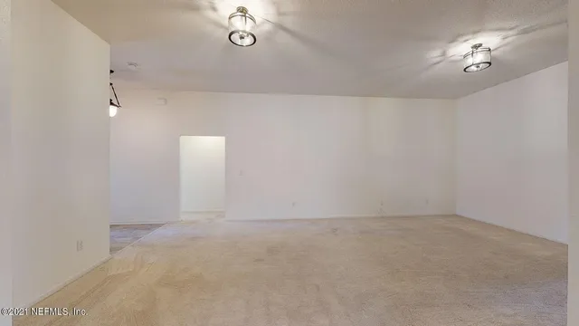 $2,605 | 517 South Aberdeenshire Drive, St. Johns, FL 32259