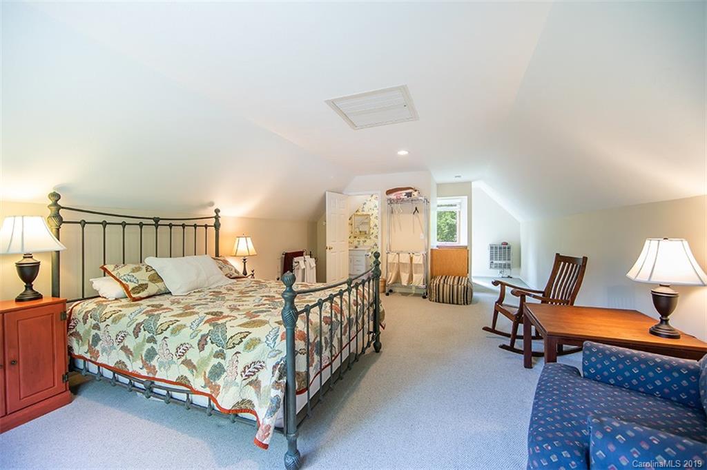 3443 Hebron Road Hendersonville, NC 28739 - Photo 39 of 45 Gallery Image 39