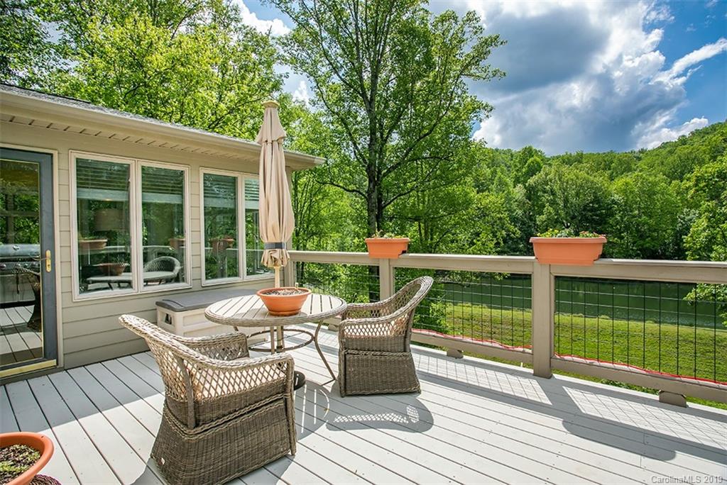 3443 Hebron Road Hendersonville, NC 28739 - Photo 7 of 45 Gallery Image 7