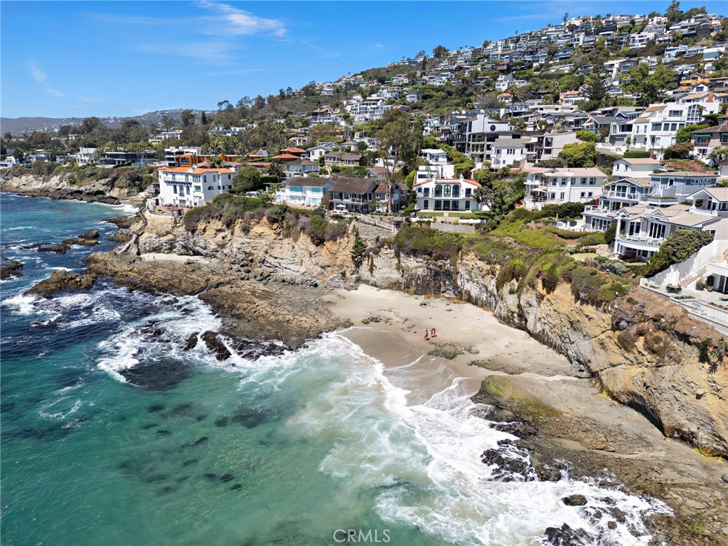 2629 Victoria Drive Laguna Beach, CA 92651 - Photo 31 of 35 a view of a city
