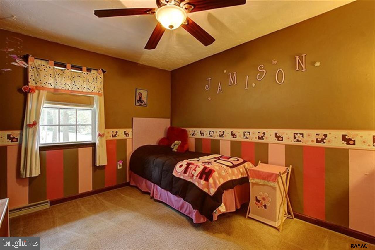 612 Tracey Road Hanover, PA 17331 - Photo 16 of 24