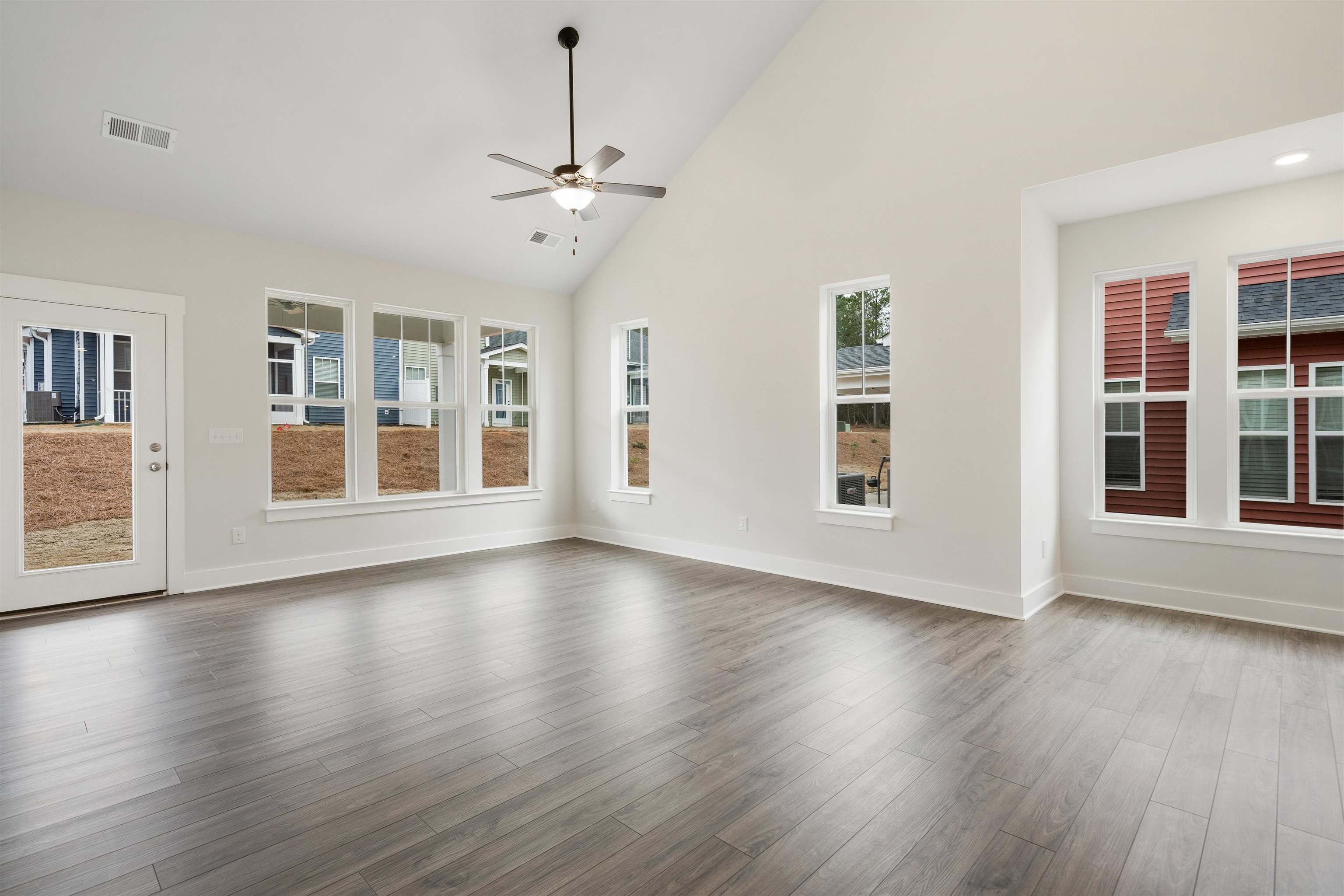 1321 Summer Gold Way Boiling Springs, SC 29316 - Photo 5 of 11 Gallery Image 5
